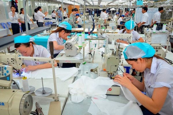 Xưởng May Đồng Phục Chuyên Nghiệp Địa Chỉ Tin Cậy Cho Các Dự Án Đồng Phục