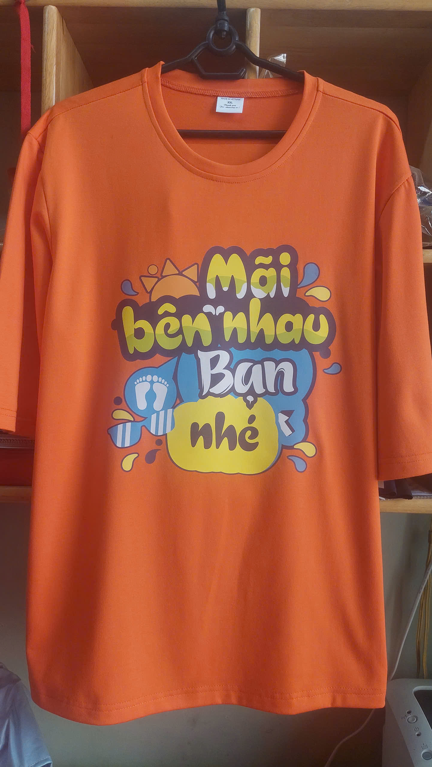 đồng phục du lịch