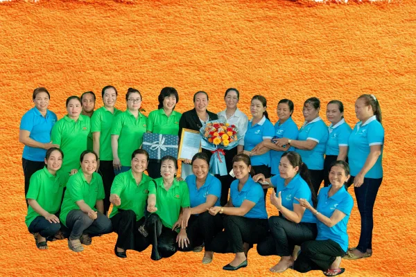 đồng phục hôi liên hiệp phụ nử