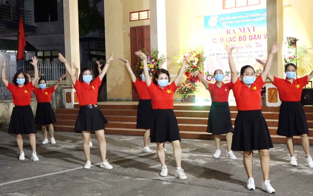 Thiết Kế Đồng Phục Hội Liên Hiệp Phụ Nữ Đẹp & Ý Nghĩa