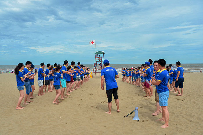 Tại Sao Nên Chọn Áo Đồng Phục Nhóm Đi Chơi Biển Thoải Mái