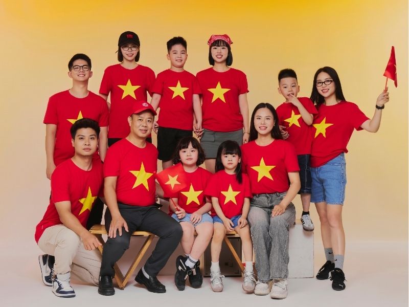  Thời Trang Tự Hào Dân Tộc