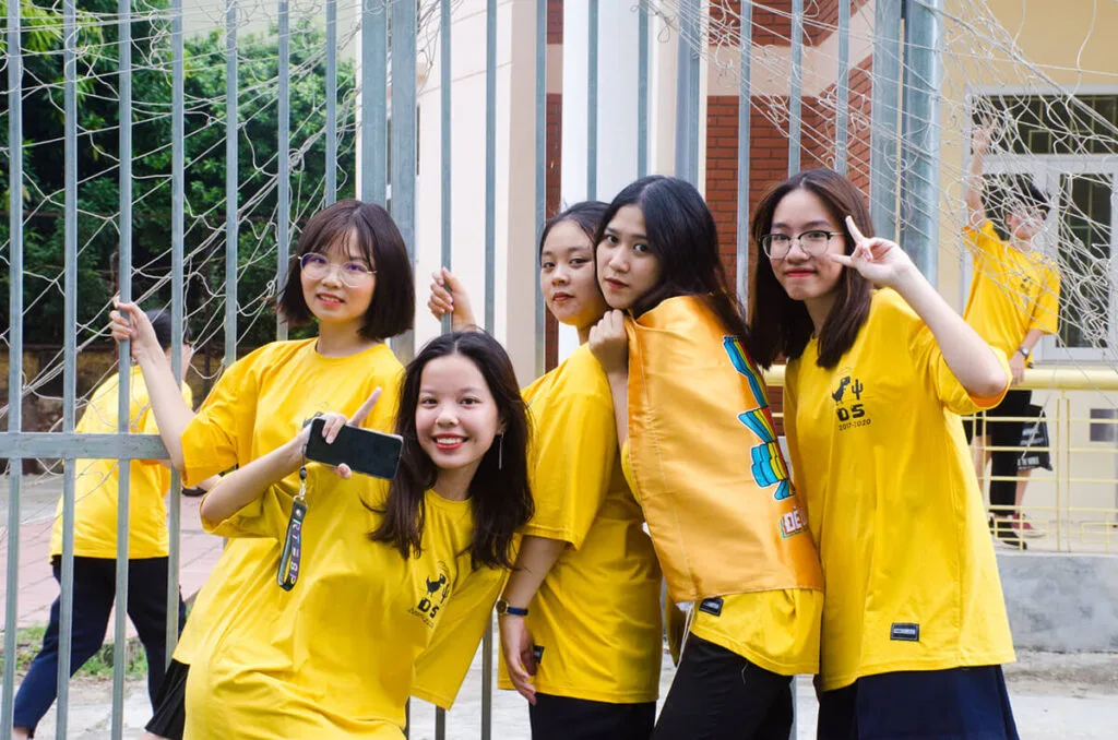 đồng phục nhóm đi du lịch