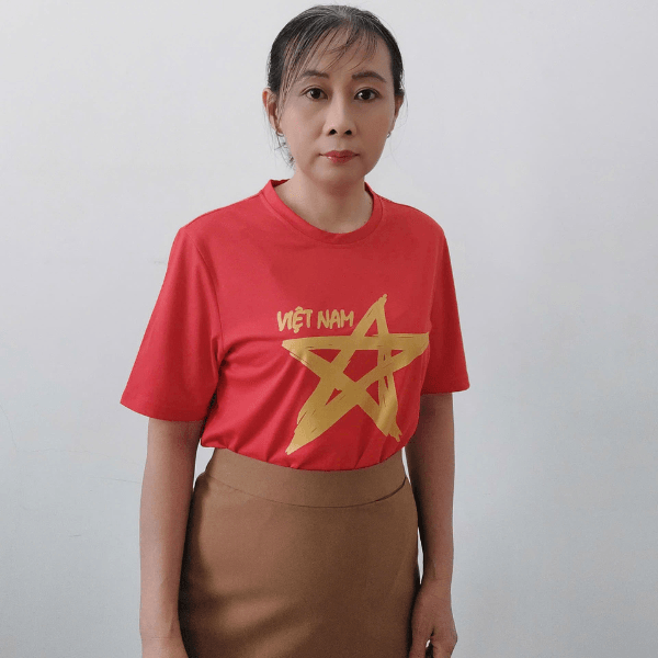 may áo cờ đỏ sao vàng